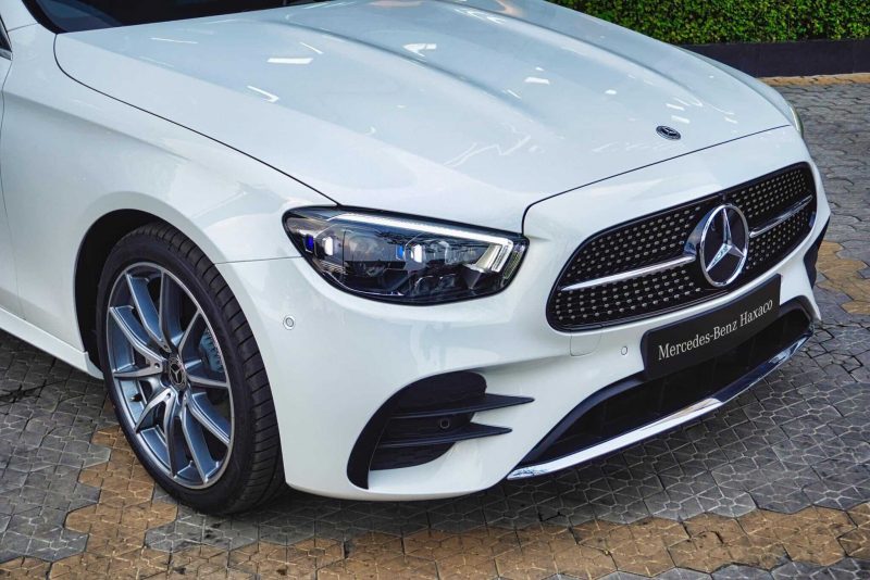 Bảng giá lăn bánh xe Mercedes E300 AMG 2022 mới
