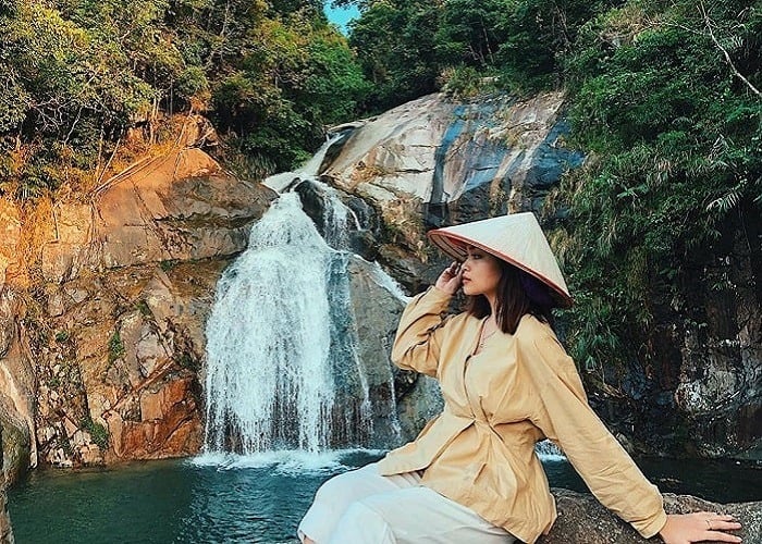 Thác Khe Kèm - Chốn “bồng lai” giữa đại ngàn xứ Nghệ